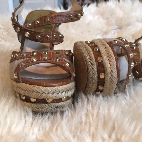 Michael Kors Studded Strappy Wedge size 7 1/2 - Picture 6 of 6